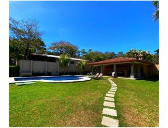 SE VENDE CASA EN CONDOMINIO EL CORTIJO LA PACO, ESCAZÚ