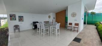 se vende lujosa casa amoblada en Bello Horizonte Escazu 23-60