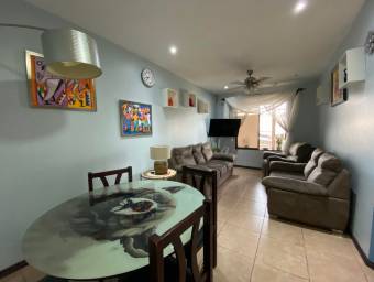 Se vende casa de una planta en Ulloa Heredia con excelente ubicacion 22-224