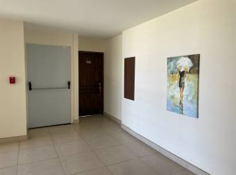 Apartamento en Condominio Torres San Marino, Heredia
