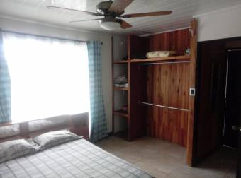 Fabulosa casa de 2 Niveles en Venta, Guapiles Centro        CG-20-1534