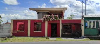 Comoda y Amplia casa de 2 Niveles en Venta, Coopevigua de Guapiles        CG-22-1613