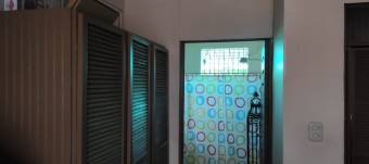 Comoda y Amplia casa de 2 Niveles en Venta, Coopevigua de Guapiles        CG-22-1613