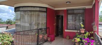 Comoda y Amplia casa de 2 Niveles en Venta, Coopevigua de Guapiles        CG-22-1613