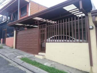 Casa en venta en Santo Domingo, Heredia. RAH 22-1414