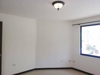 Casa en venta en Alajuelita, San José. RAH 22-1134