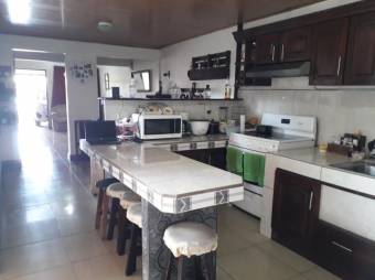 MLS-23-130 VENTA CASA EL GUARCO CARTAGO