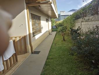 VENTA DE CASA EN SANTA BÁRBARA DE HEREDIA