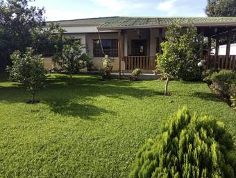 VENTA DE CASA EN SANTA BÁRBARA DE HEREDIA