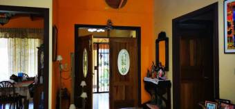 Casa en Venta en Quepos, Puntarenas. RAH 22-639