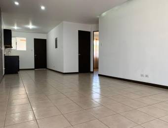 Se alquila  espacioso y moderno apartamento en Pozos de Santa Ana 23-119