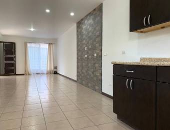 Se alquila  espacioso y moderno apartamento en Pozos de Santa Ana 23-119