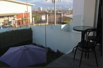 se vende casa moderna con terraza con hermosa vista en Ulloa Heredia 22-1907