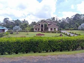 Excelente terreno plano de 7.000 Mts2 en Venta, Guapiles      CG-20-1041