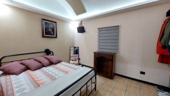 Preciosa y comoda casa familiar en Venta, CartagoSanNicolas      CG-23-55