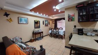 Preciosa y comoda casa familiar en Venta, CartagoSanNicolas      CG-23-55