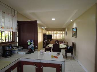 MLS-23-2557 VENTA CASA PAVONES TURRIALBA