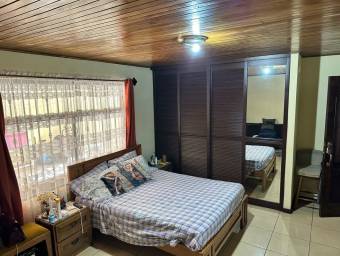 Venta de Casa en Santa Lucia de Barva, Heredia