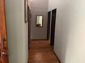 MLS-23-647 VENTA CASA CURRIDABAT SAN JOSE