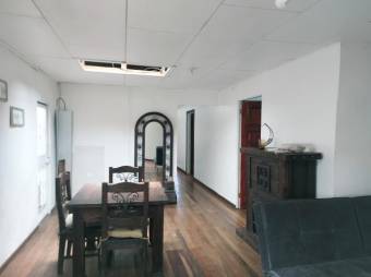 MLS-24-146 VENTA CASA ORIENTAL CARTAGO