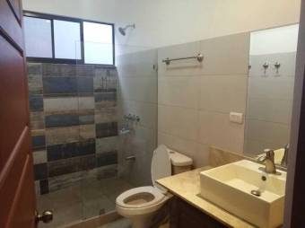 MLS-24-207 VENTA CASA CURRIDABAT SAN JOSE