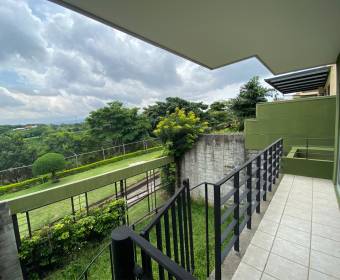 Casa a la venta en condominio Real de Colima en Tibás