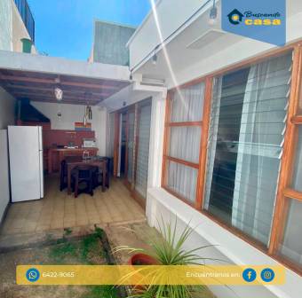 Casa recién remodelada en VENTA