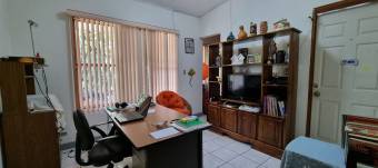 Se Vende Casa en San Rafael de Heredia AMPLIA ZONA VERDE 1709 M2