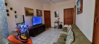 Se Vende Casa en San Rafael de Heredia AMPLIA ZONA VERDE 1709 M2