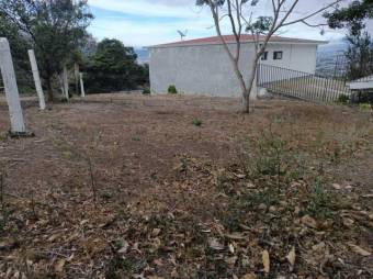 Se vende lote de 553m2 en las montañas de Escazú 24-1299