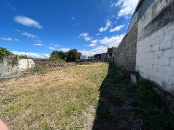 Se vende lote de 833m2 con uso de sueño mixto en Escazú Centro 23-2133