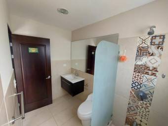 Alquiler de Apartamento en Guácima, Alajuela. RAH 24-692