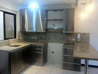 Vendo propiedad con 4 Apartamentos en Residencial el Rey Alajuela