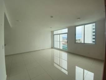 Se Vende Apartamento en Condominio Bambu Rivera, Cinco Esquinas, Tibás