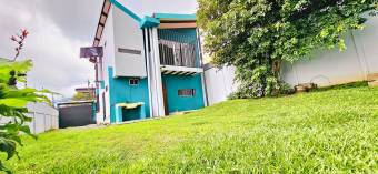 HOUSE FOR SALE IN SAN ISIDRO DE HEREDIA, CENTRO