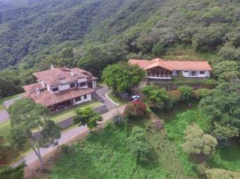 Se vende amplio lote con mas de 3,800m2 en Piedades de Santa Ana 24-1036