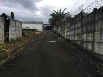 Se vende amplio lote de 4,246m2 en San José de Alajuela 23-1848