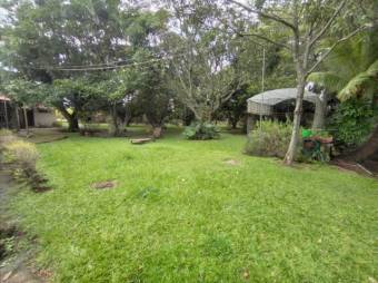 Se vende amplio lote de 4,717m2 en Coyol de Alajuela 23-410