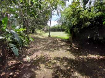 Se vende amplio lote de 4,717m2 en Coyol de Alajuela 23-410