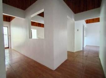 EXCELENTE PUNTO COMERCIAL, TURRUCARES CENTRO, ALAJUELA, ₡ 145,000,000, 6, Alajuela, Alajuela