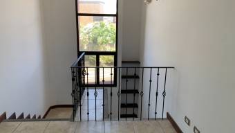 Se Vende Casa en La Ribera de Belén, Heredia