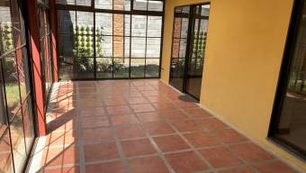 Se Vende Casa en La Ribera de Belén, Heredia