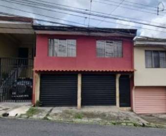 Se Vende Casa en Urbanización Los Porosales, San José, Desamparados 