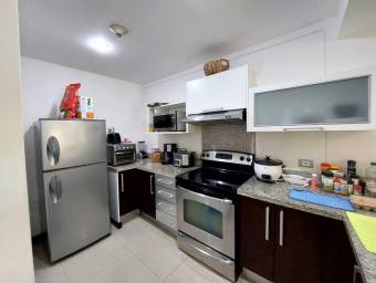 Venta de Apartamento en Pozos, Santa Ana. RAH 24-361