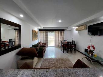 Venta de Apartamento en Pozos, Santa Ana. RAH 24-361