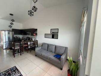 Se vende moderna casa en condominio de San Rafael de Alajuela 24-1599