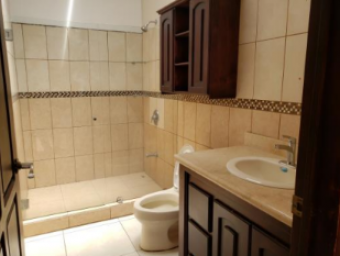 Se Vende Casa en Residencial Jardines de Santa Lucía Brava,Heredia