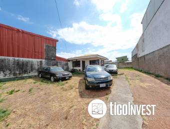 Lote Comercial en Guadalupe  2140