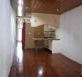 Se vende propiedad con 4 apartamentos en San Rafael Arriba de Desamparados 24-1899