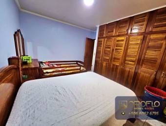 HOUSE WITH 4 BEDROOMS FOR SALE.  DESAMPARADOS OF ALAJUELA 